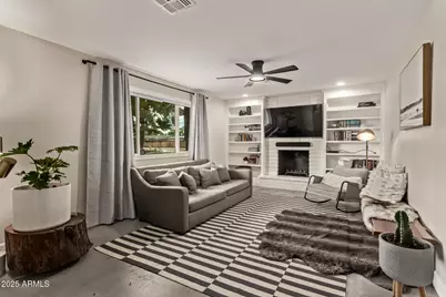 3834 E Shaw Butte Drive, Phoenix, AZ 85028 - Photo 5