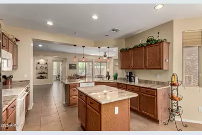 26735 N 127th Drive, Peoria, AZ 85383 - Photo 5