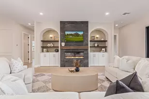 5420 E Verde Ln, Phoenix, AZ 85018 - Photo 13