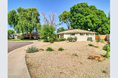 1022 E Keim Drive, Phoenix, AZ 85014 - Photo 9