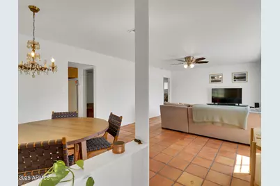 1022 E Keim Drive, Phoenix, AZ 85014 - Photo 11