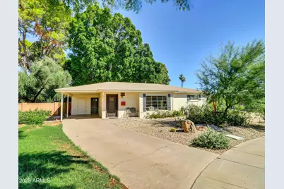 1022 E Keim Drive, Phoenix, AZ 85014 - Photo 1