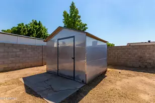 3827 W Meadow Dr, Glendale, AZ 85308 - Photo 33