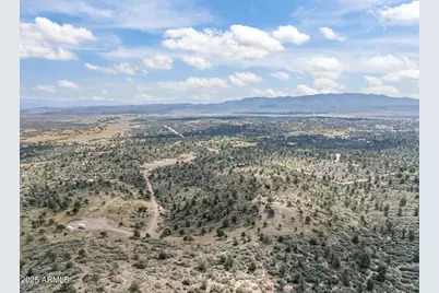002 Blue Sky Drive #1C, Peeples Valley, AZ 86332 - Photo 7