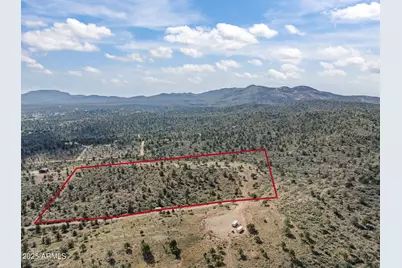 002 Blue Sky Drive #1C, Peeples Valley, AZ 86332 - Photo 1