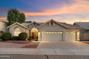 729 W Sandra Ter, Phoenix, AZ 85023 - Photo 1