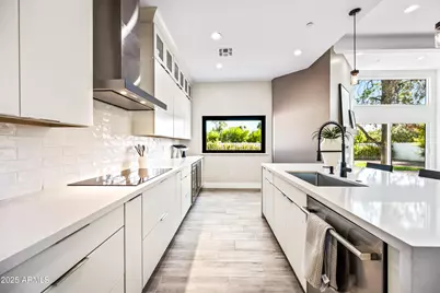 8313 E Thoroughbred Trail, Scottsdale, AZ 85258 - Photo 29