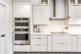 8313 E Thoroughbred Trail, Scottsdale, AZ 85258 - Photo 37