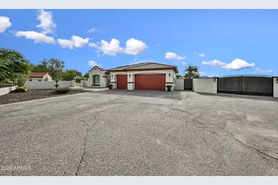 37512 N 16th Street, Phoenix, AZ 85086 - Photo 1