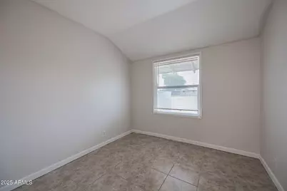 864 E Chandler Boulevard #14, Chandler, AZ 85225 - Photo 9