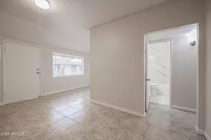 864 E Chandler Blvd, Chandler, AZ 85225 - Photo 7