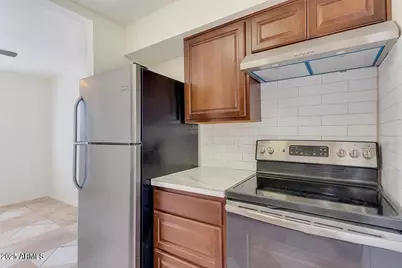 35 N May Street, Mesa, AZ 85201 - Photo 3