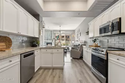 3800 S Cantabria Circle #1106, Chandler, AZ 85248 - Photo 5