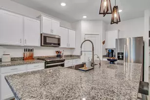 19916 W Badgett Ln, Litchfield Park, AZ 85340 - Photo 13