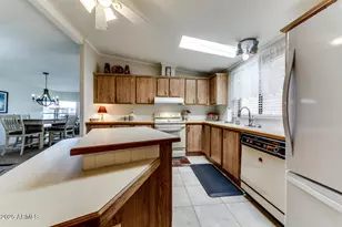 17200 W Bell Rd, Surprise, AZ 85374 - Photo 9