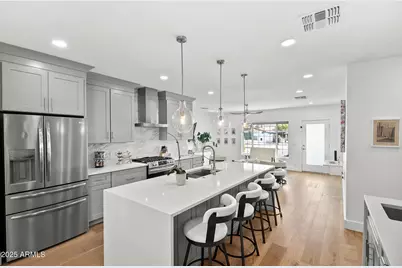 4526 E Heatherbrae Drive, Phoenix, AZ 85018 - Photo 19