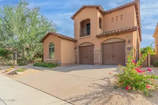 3981 E Navigator Ln, Phoenix, AZ 85050 - Photo 1