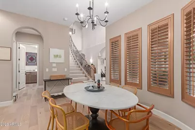 3981 E Navigator Lane, Phoenix, AZ 85050 - Photo 11