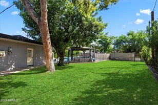3818 N 32nd Pl, Phoenix, AZ 85018 - Photo 29