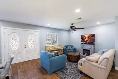 3818 N 32nd Place, Phoenix, AZ 85018 - Photo 7