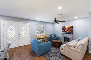 3818 N 32nd Pl, Phoenix, AZ 85018 - Photo 7