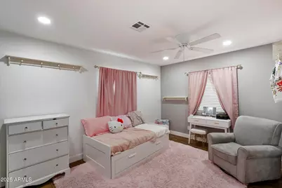 3818 N 32nd Place, Phoenix, AZ 85018 - Photo 19