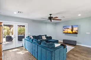 3818 N 32nd Pl, Phoenix, AZ 85018 - Photo 9