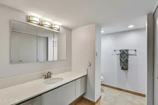 2323 N Central Ave, Phoenix, AZ 85004 - Photo 17