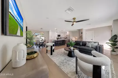 3116 W Gelding Drive, Phoenix, AZ 85053 - Photo 7