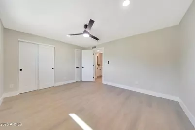 3116 W Gelding Drive, Phoenix, AZ 85053 - Photo 39