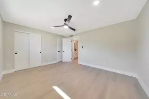 3116 W Gelding Dr, Phoenix, AZ 85053 - Photo 39