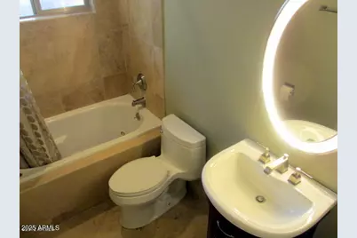 3015 E Montecito Avenue, Phoenix, AZ 85016 - Photo 9