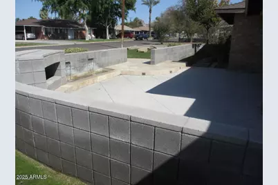 3015 E Montecito Avenue, Phoenix, AZ 85016 - Photo 13