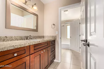 11615 N 40th Way, Phoenix, AZ 85028 - Photo 19