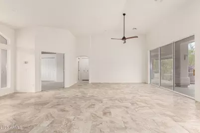 15655 N Cabrillo Drive, Fountain Hills, AZ 85268 - Photo 5