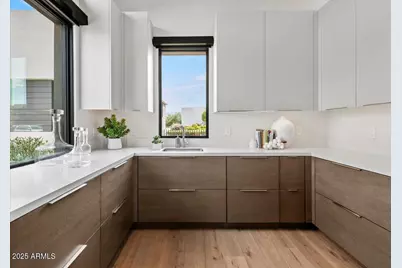 6802 E Joshua Tree Lane, Paradise Valley, AZ 85253 - Photo 15