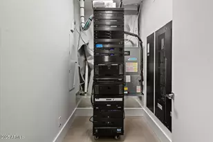 6802 E Joshua Tree Ln, Paradise Valley, AZ 85253 - Photo 43