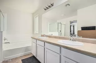 21561 W Ashleigh Marie St, Buckeye, AZ 85326 - Photo 23