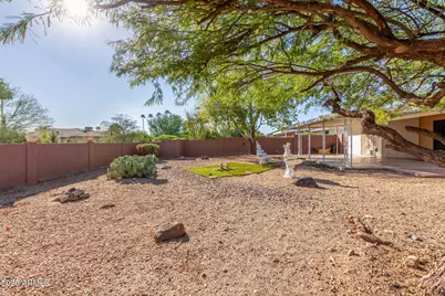13043 W Whispering Oaks Drive, Sun City West, AZ 85375 - Photo 27