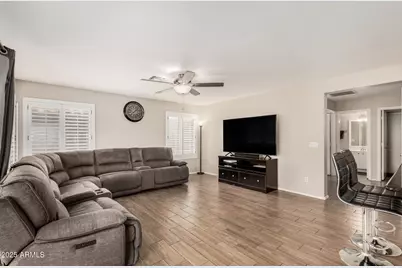 4616 E Summerhaven Drive, Phoenix, AZ 85044 - Photo 11