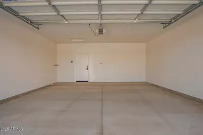 9051 W Magnum Drive, Arizona City, AZ 85123 - Photo 33