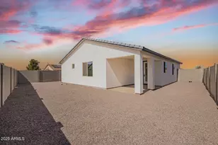 9051 W Magnum Dr, Arizona City, AZ 85123 - Photo 37