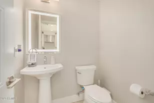 7550 E Osborn Rd, Scottsdale, AZ 85251 - Photo 23