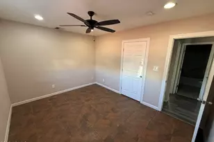 7727 W Medlock Dr, Glendale, AZ 85303 - Photo 13