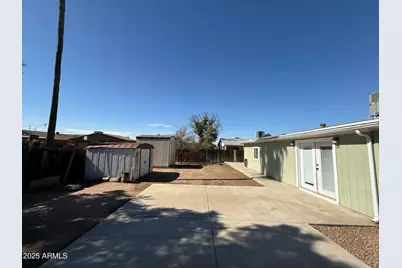 7727 W Medlock Drive, Glendale, AZ 85303 - Photo 23