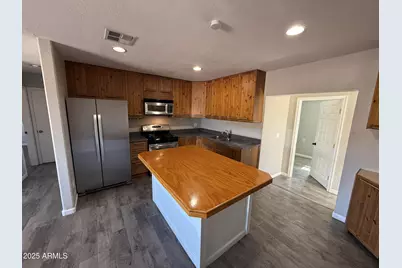 7727 W Medlock Drive, Glendale, AZ 85303 - Photo 7