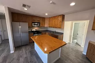 7727 W Medlock Dr, Glendale, AZ 85303 - Photo 7