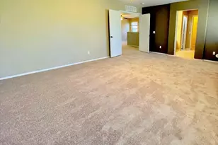 1704 E Renegade Trail, San Tan Valley, AZ 85143 - Photo 11