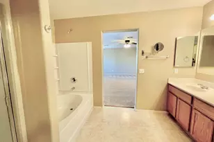 1704 E Renegade Trail, San Tan Valley, AZ 85143 - Photo 13