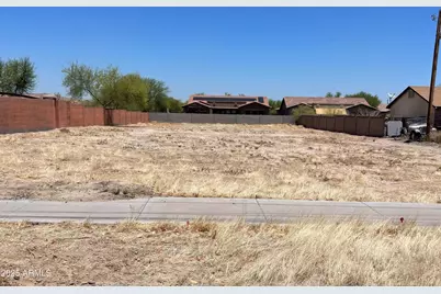 1528 E Dobbins Road #137, Phoenix, AZ 85042 - Photo 1